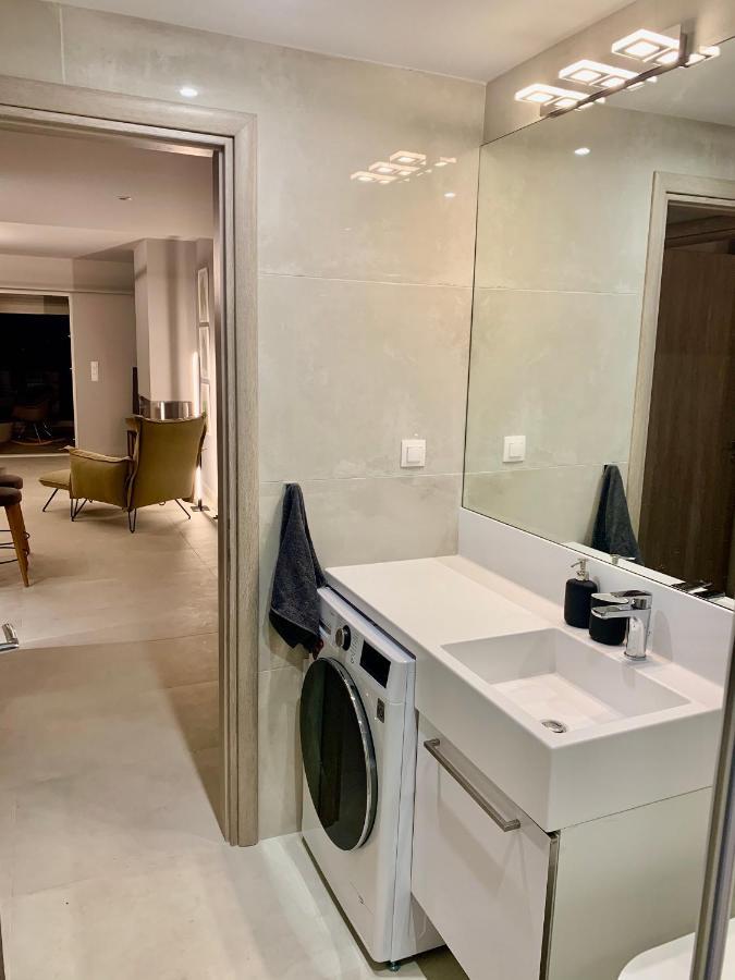 Fab New Flat In Central Athens W/ Acropolis Views Kültér fotó